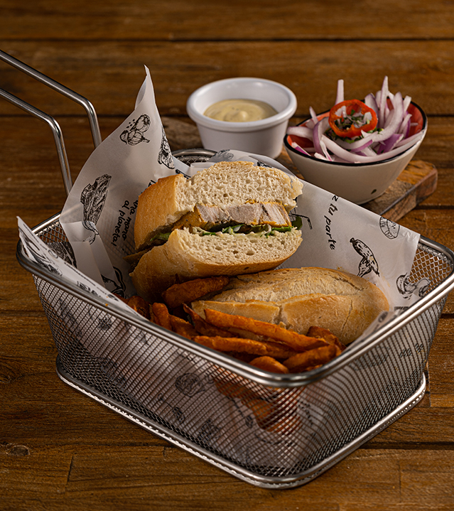 Smoked-pork-sandwich